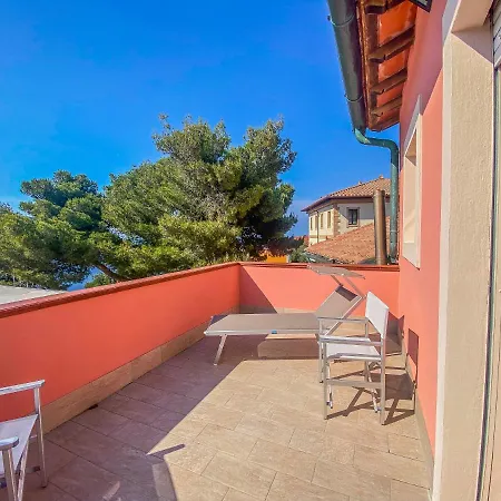 La Mandola Eco Hostel