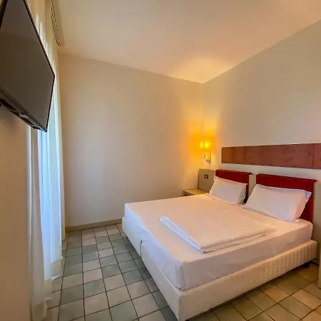 La Mandola Eco Hostel *