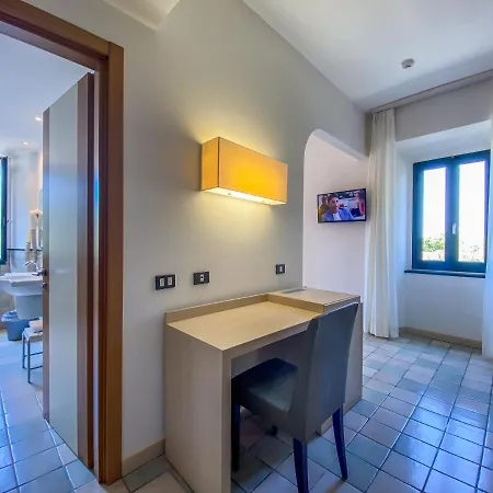La Mandola Eco Albergue Capraia
