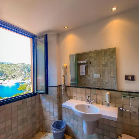 Albergue La Mandola Eco